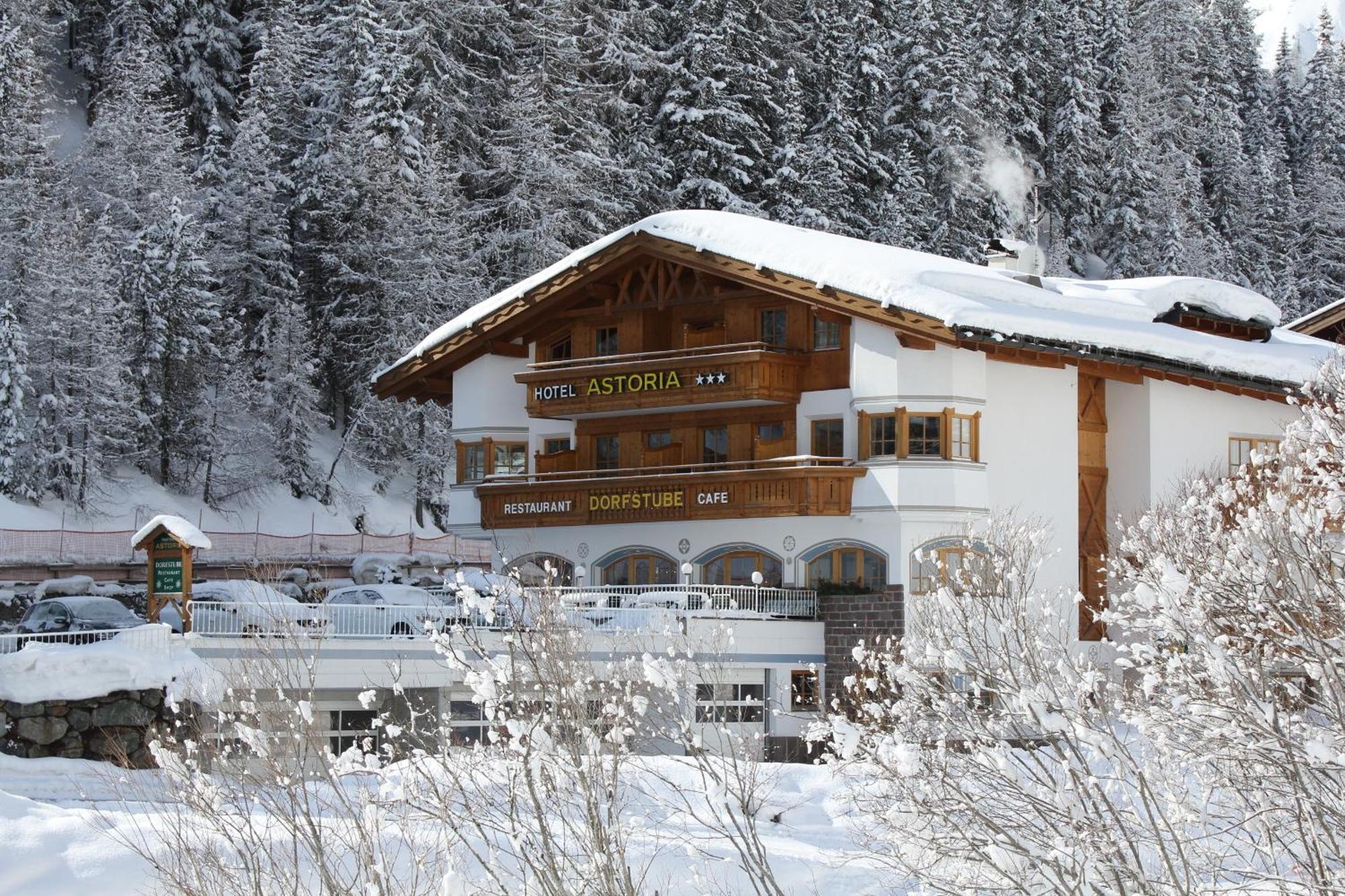Hotel Astoria Samnaun Kültér fotó